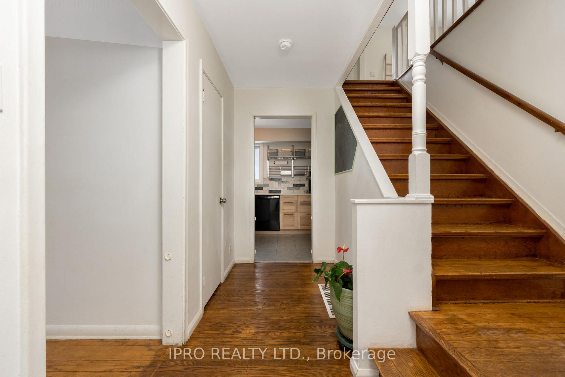 Photo 4 of 165 Daniel Street, Erin — HOMEH