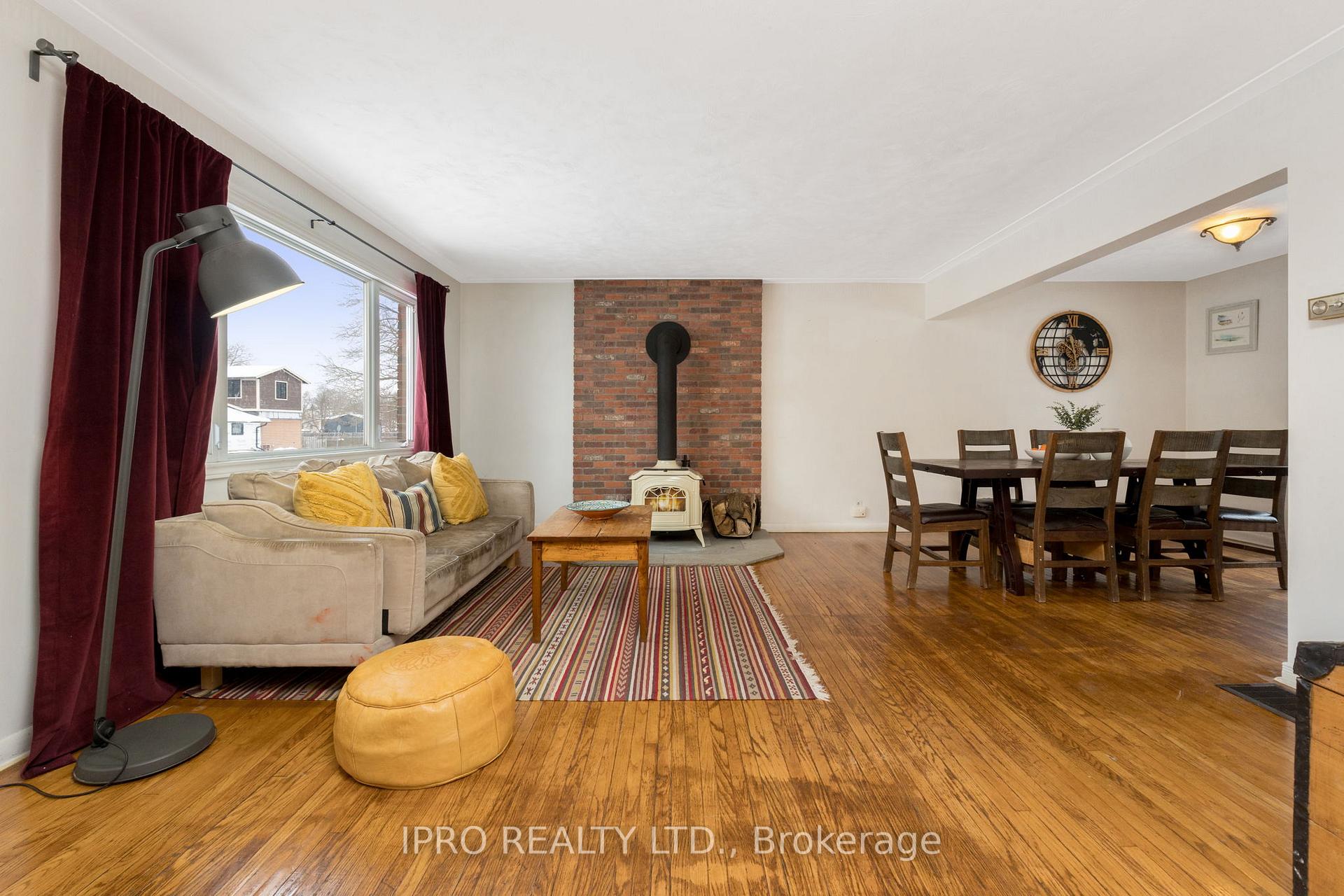 Photo 5 of 165 Daniel Street, Erin — HOMEH