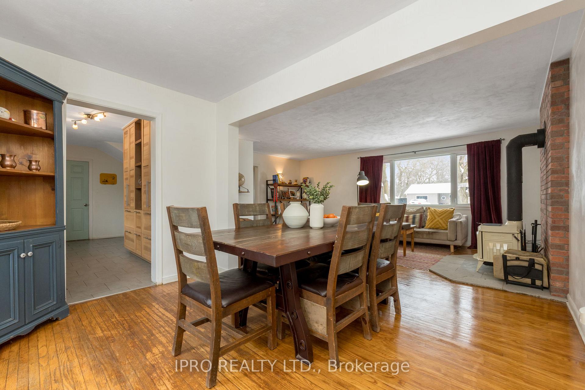 Photo 7 of 165 Daniel Street, Erin — HOMEH