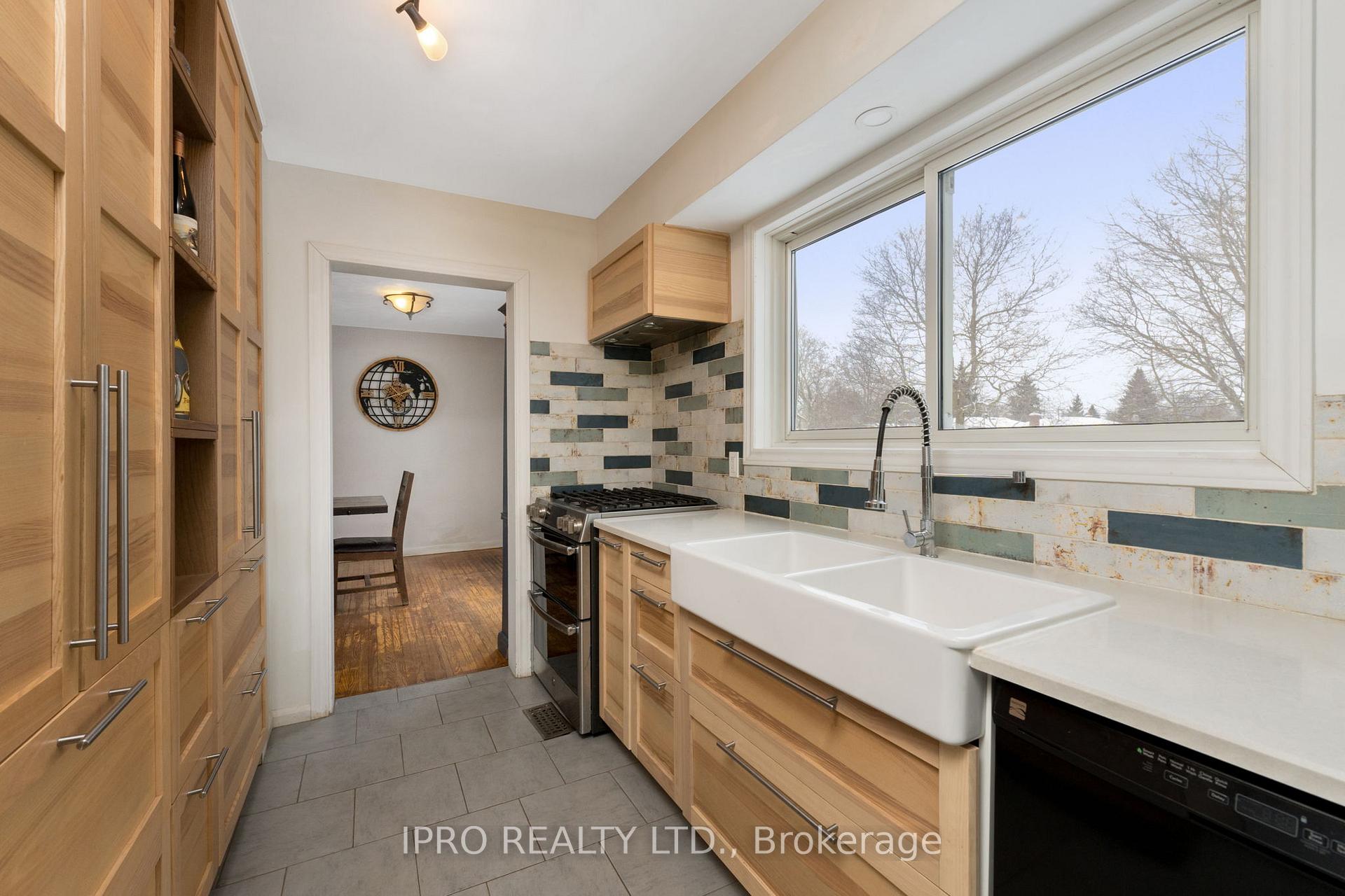 Photo 9 of 165 Daniel Street, Erin — HOMEH