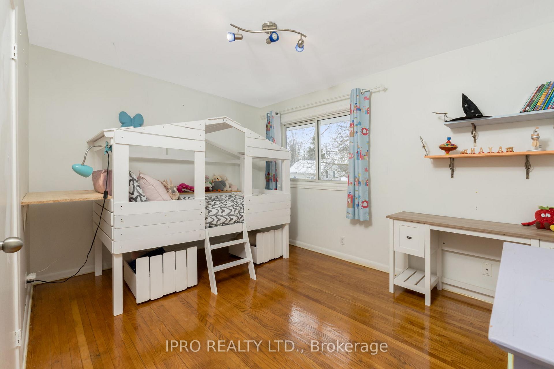 Photo 18 of 165 Daniel Street, Erin — HOMEH