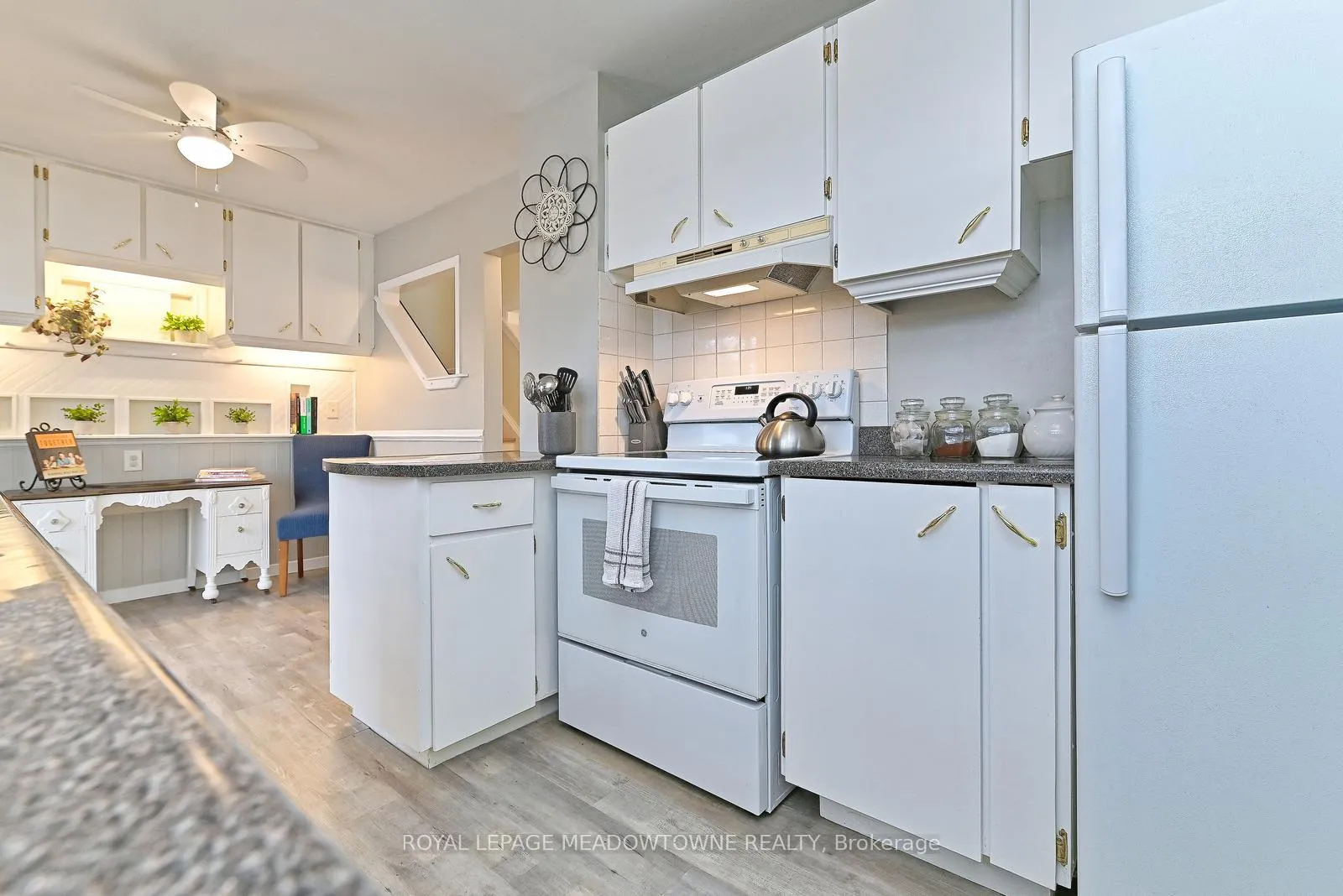 Photo 14 of 14 Moore Park Crescent, Halton Hills, Georgetown — HOMEH