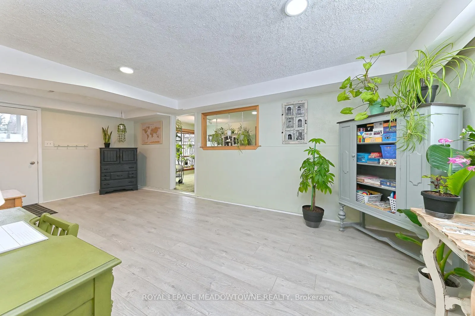 Photo 22 of 14 Moore Park Crescent, Halton Hills, Georgetown — HOMEH