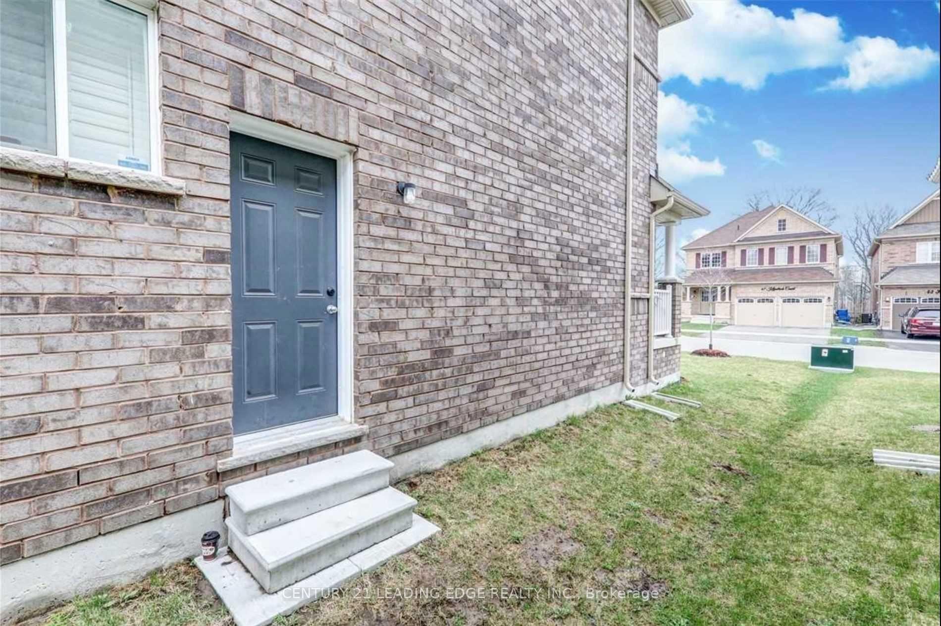 Photo 3 of Unit Lower, 46 Kilpatrick Court, Clarington, Bowmanville — HOMEH