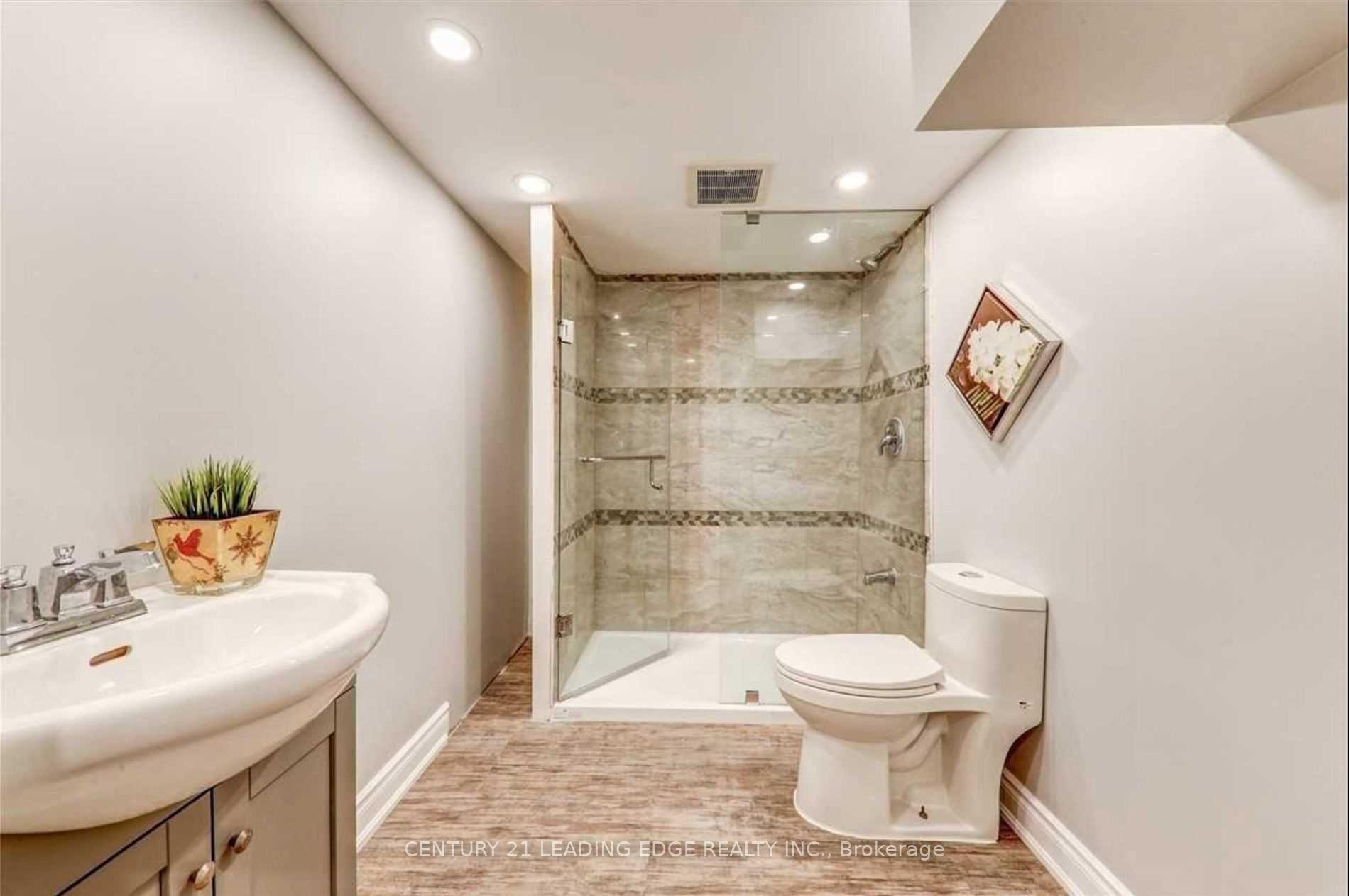 Photo 8 of Unit Lower, 46 Kilpatrick Court, Clarington, Bowmanville — HOMEH