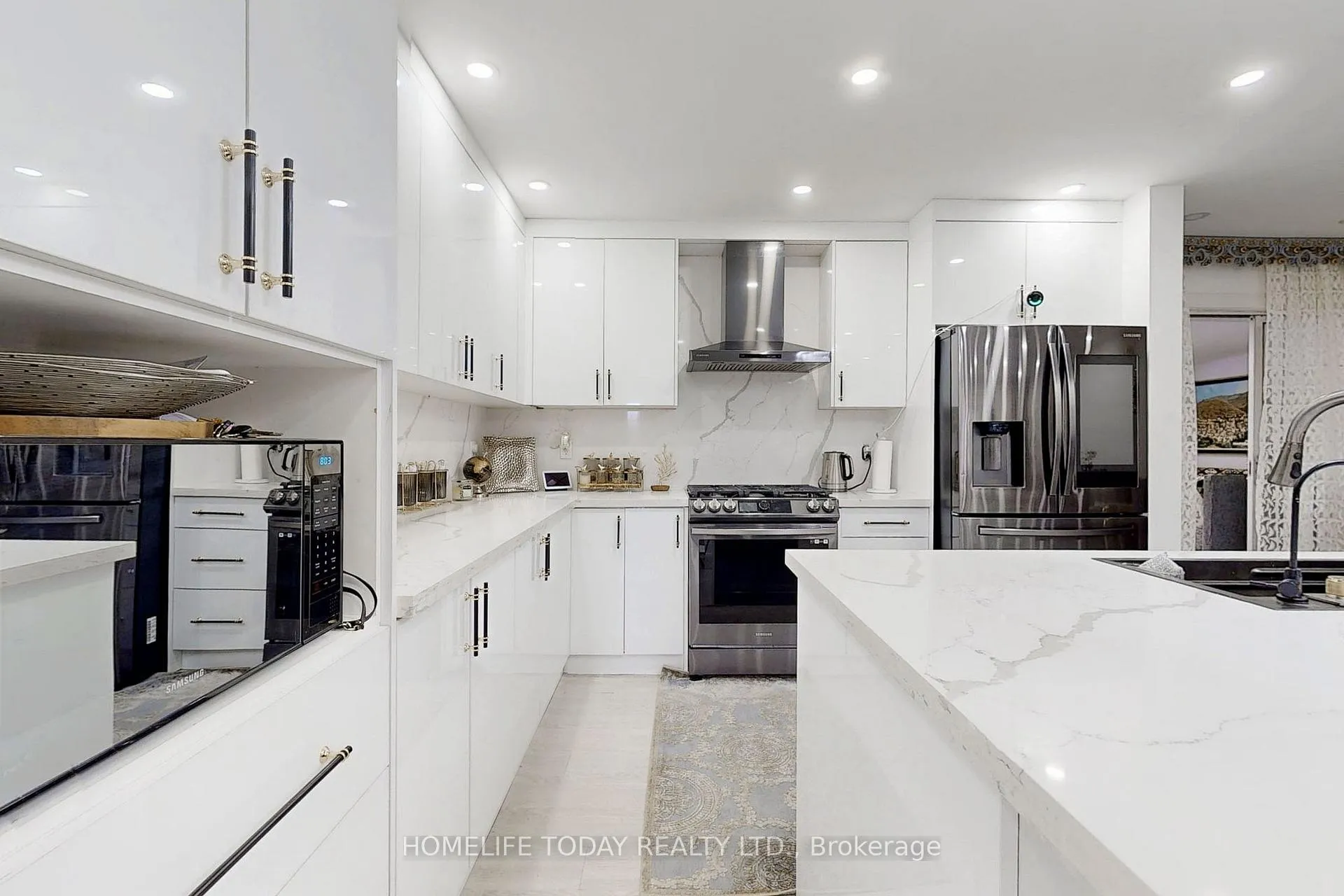 Photo 11 of 329 Fairview Drive, Whitby, Lynde Creek — HOMEH