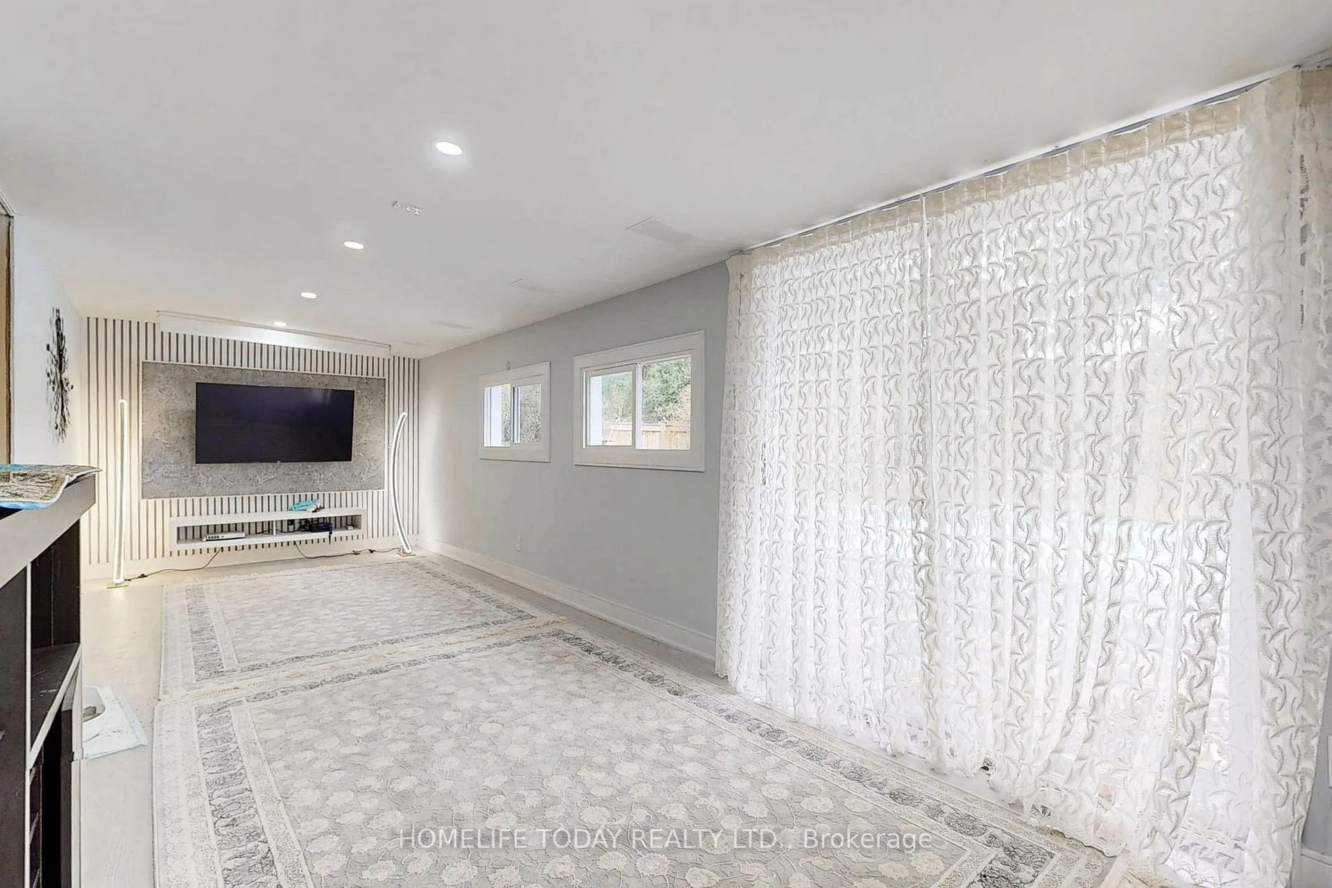 Photo 15 of 329 Fairview Drive, Whitby, Lynde Creek — HOMEH