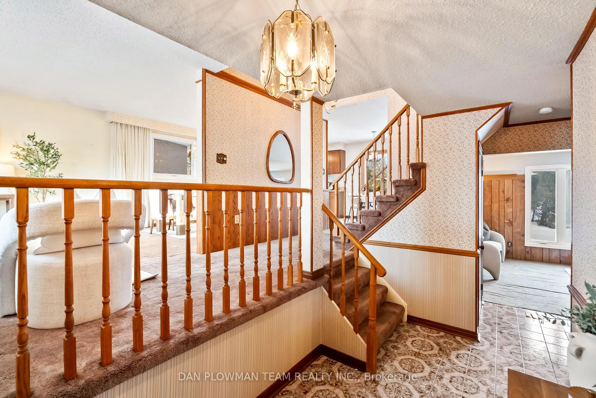 Photo 13 of 44 Evergreen Drive, Whitby, Blue Grass Meadows — HOMEH