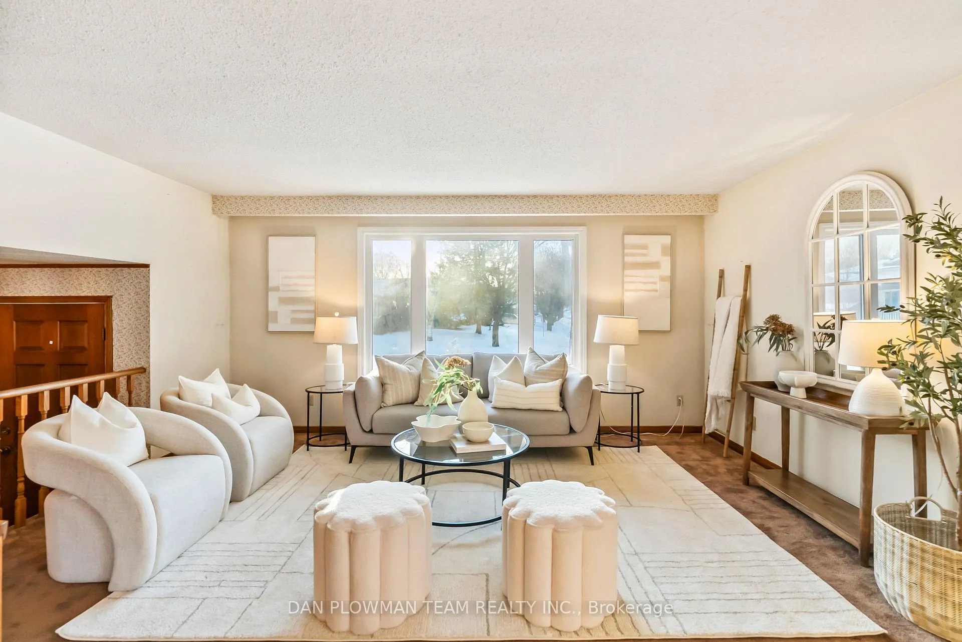 Photo 17 of 44 Evergreen Drive, Whitby, Blue Grass Meadows — HOMEH