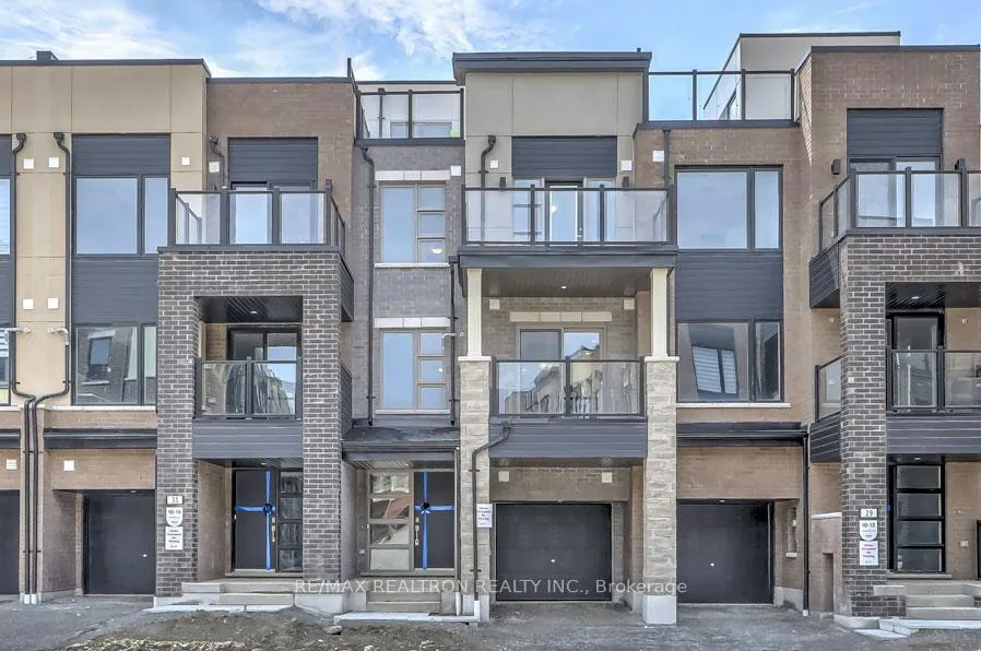 Photo 1 of 31 Schmidt Lane, Markham, Angus Glen — HOMEH
