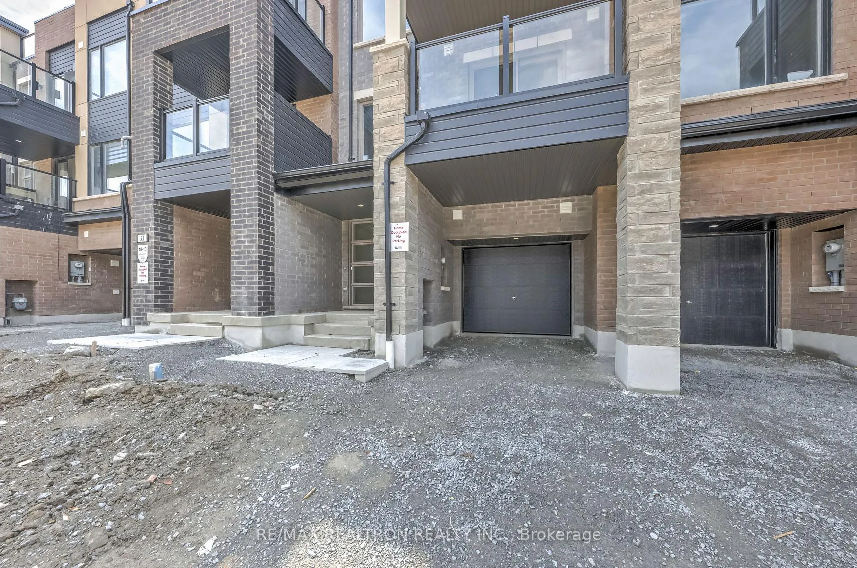Photo 4 of 31 Schmidt Lane, Markham, Angus Glen — HOMEH