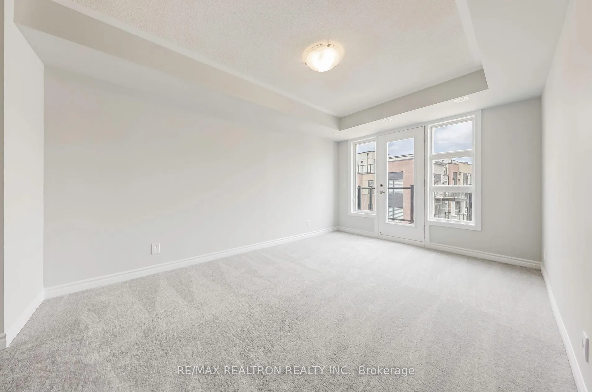 Photo 27 of 31 Schmidt Lane, Markham, Angus Glen — HOMEH