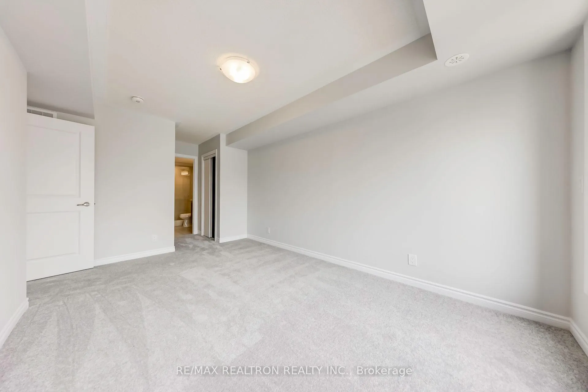 Photo 28 of 31 Schmidt Lane, Markham, Angus Glen — HOMEH