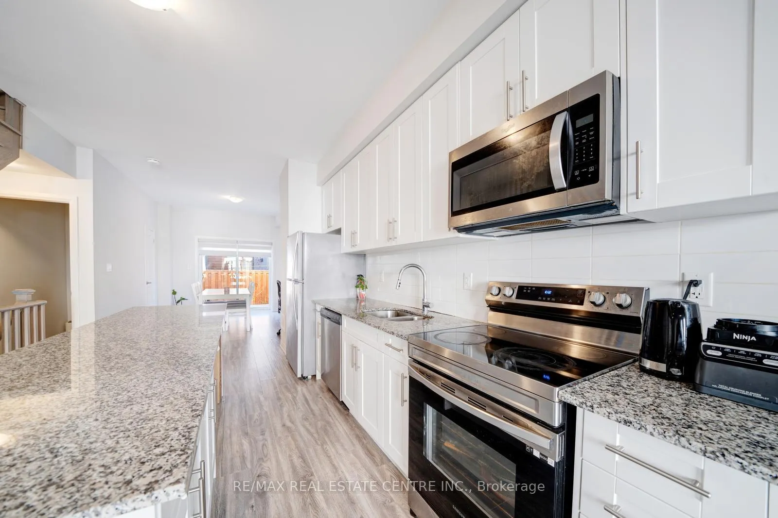 Photo 10 of 1691 Pleasure Valley Path, Oshawa, Samac — HOMEH