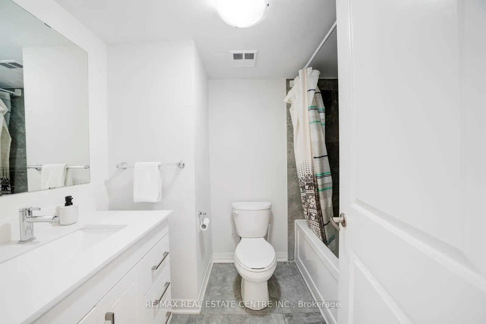 Photo 22 of 1691 Pleasure Valley Path, Oshawa, Samac — HOMEH