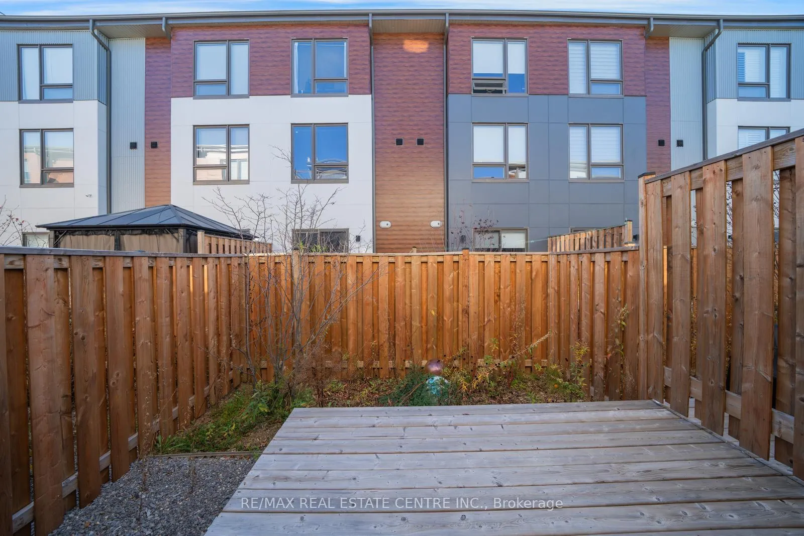 Photo 36 of 1691 Pleasure Valley Path, Oshawa, Samac — HOMEH