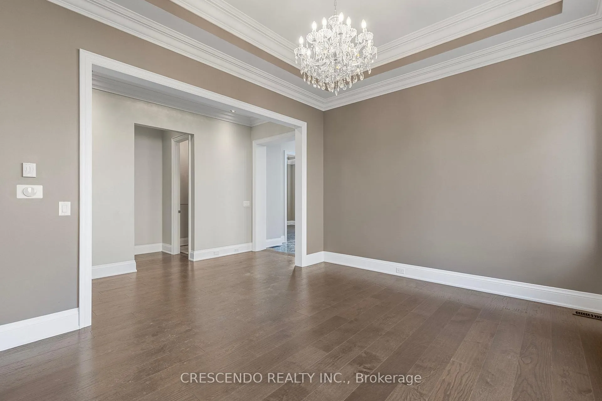 Photo 6 of 15 Chuck Ormsby Crescent, King, King City — HOMEH