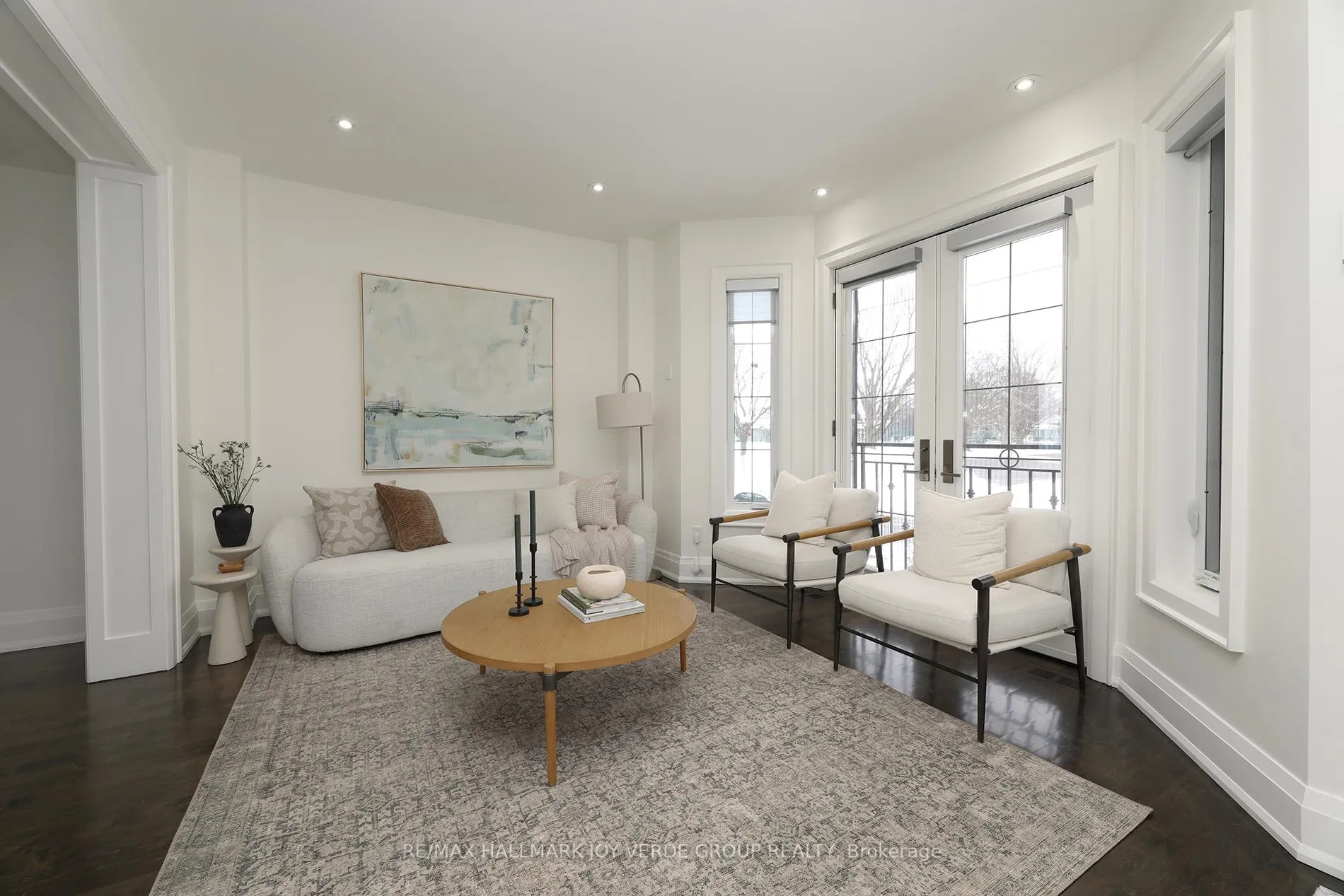 Photo 3 of 98 Roosevelt Road, Toronto, Danforth Village-East York — HOMEH