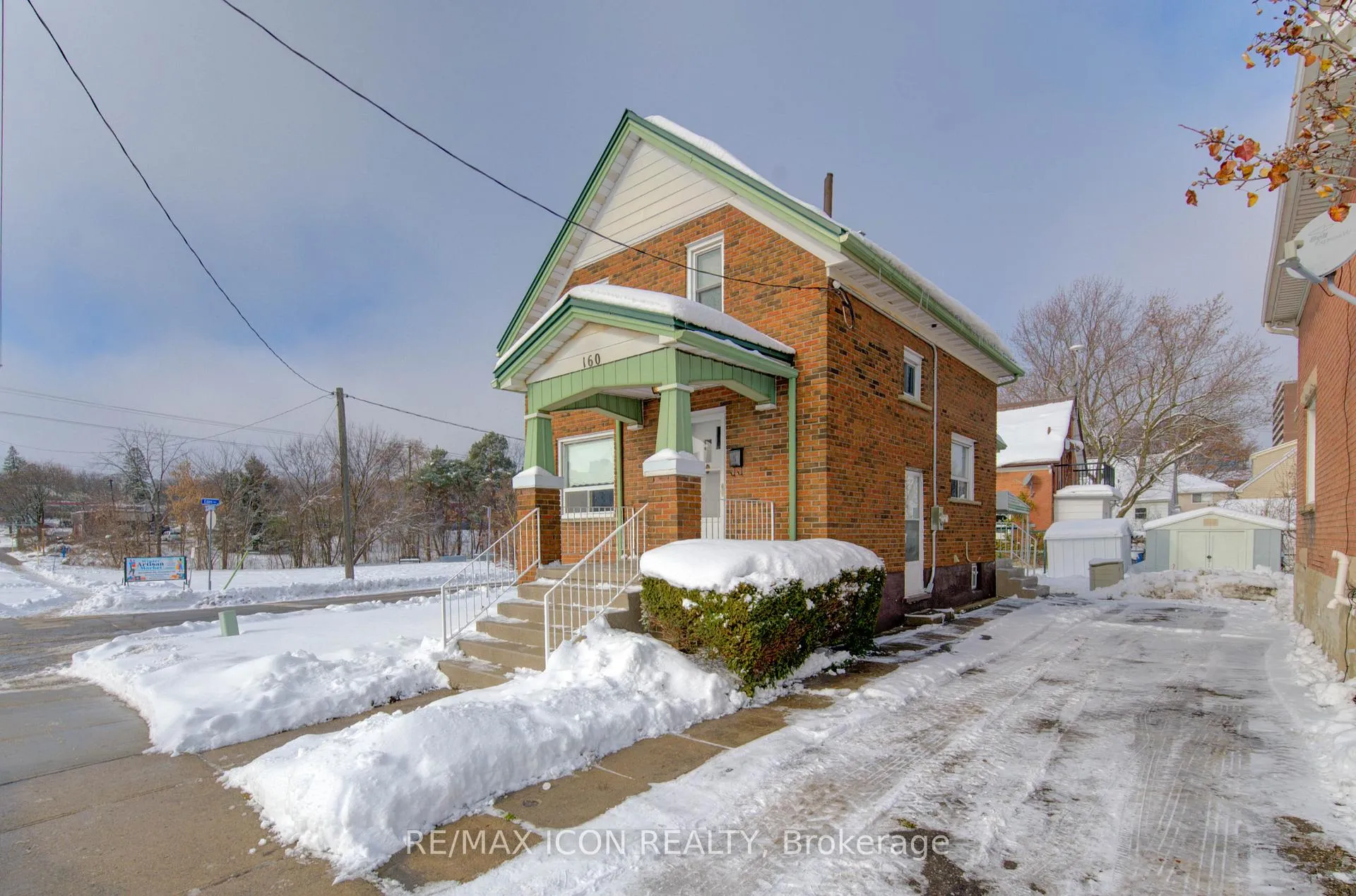 Photo 2 of 160 Glasgow Street, Kitchener — HOMEH