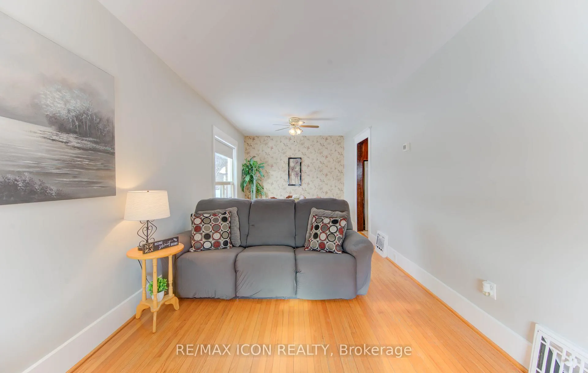 Photo 9 of 160 Glasgow Street, Kitchener — HOMEH