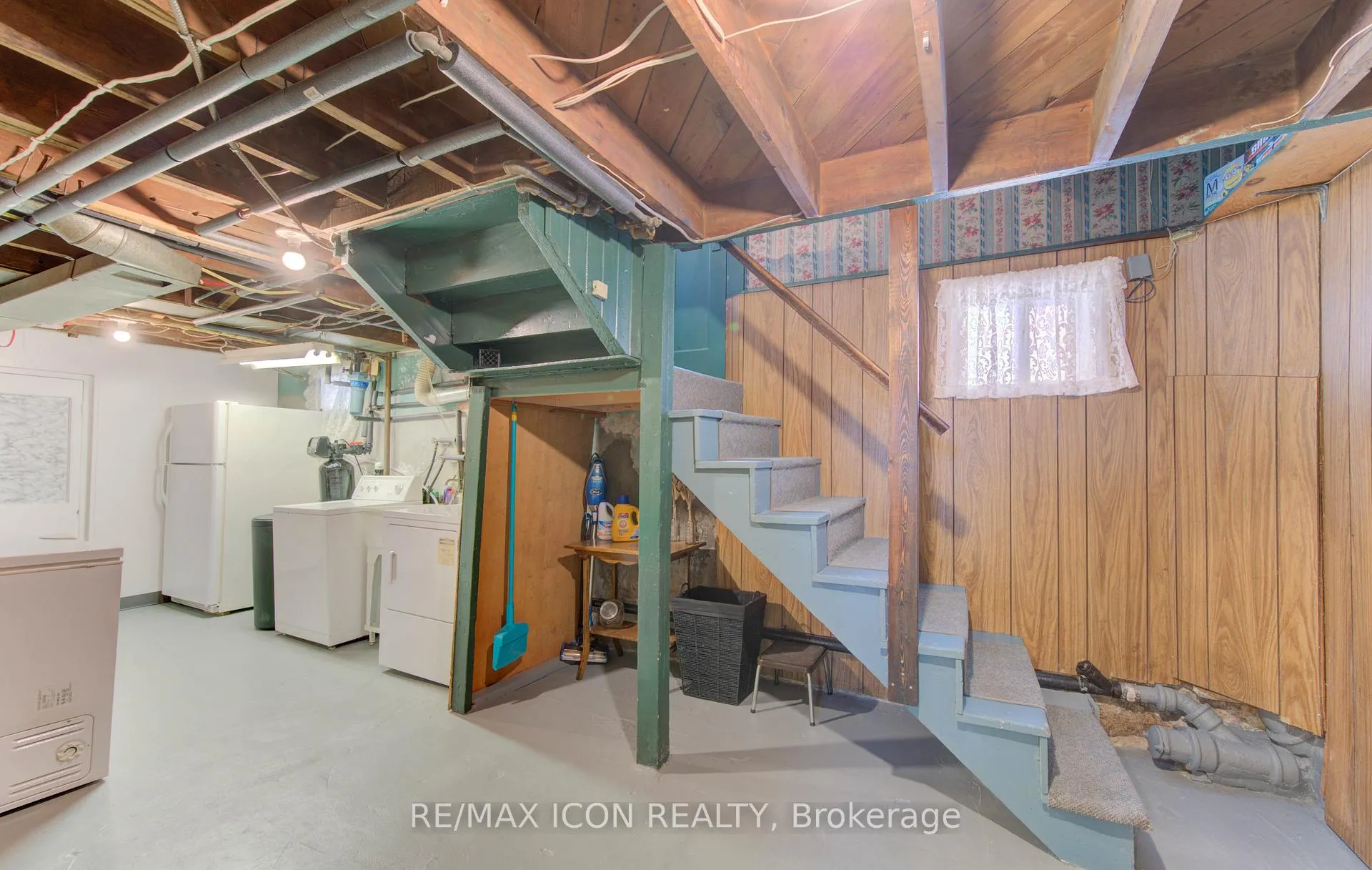 Photo 23 of 160 Glasgow Street, Kitchener — HOMEH