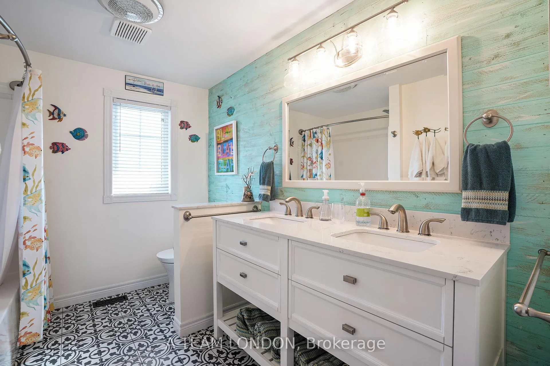 Photo 20 of 4749 Riverside Drive, St. Clair — HOMEH