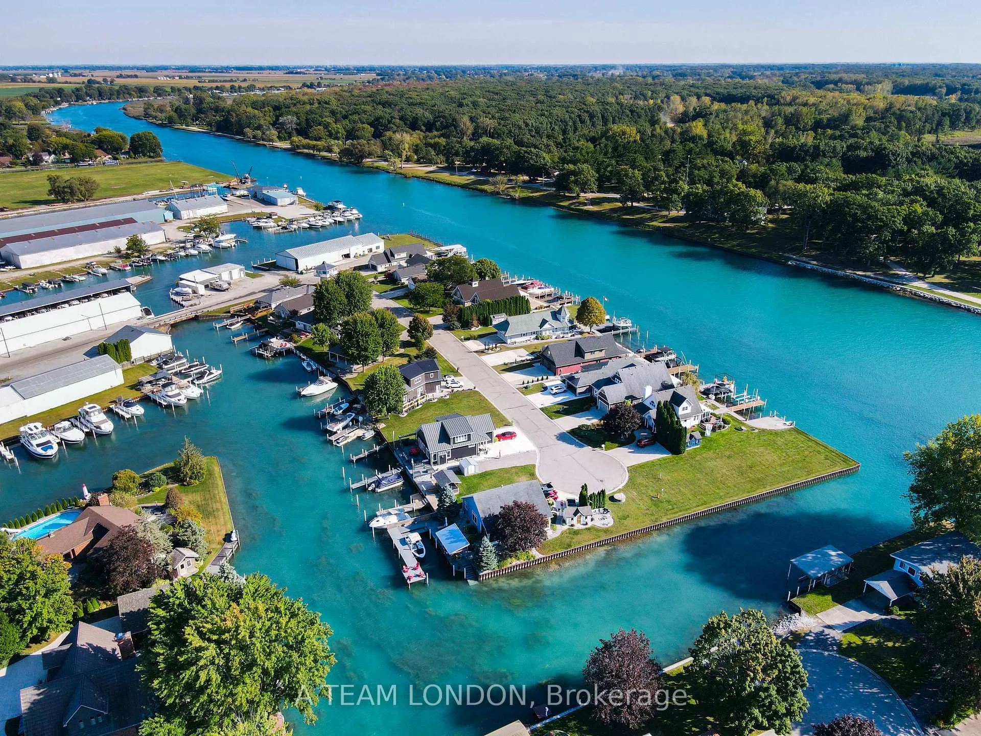 Photo 37 of 4749 Riverside Drive, St. Clair — HOMEH