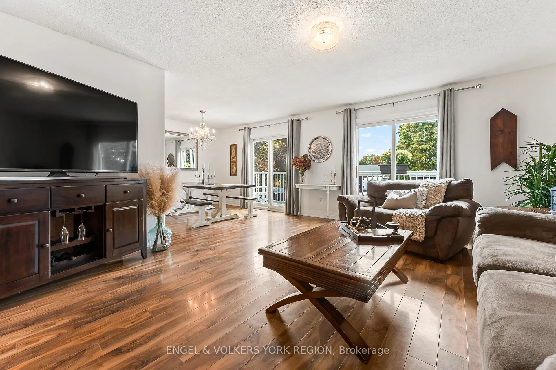 Photo 17 of 45 Noam Drive, Barrie, Sunnidale — HOMEH