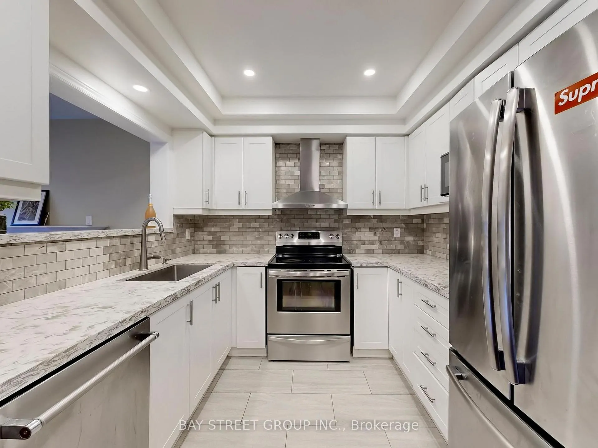 Photo 8 of 43 Royal Appian Crescent, Vaughan, Patterson — HOMEH