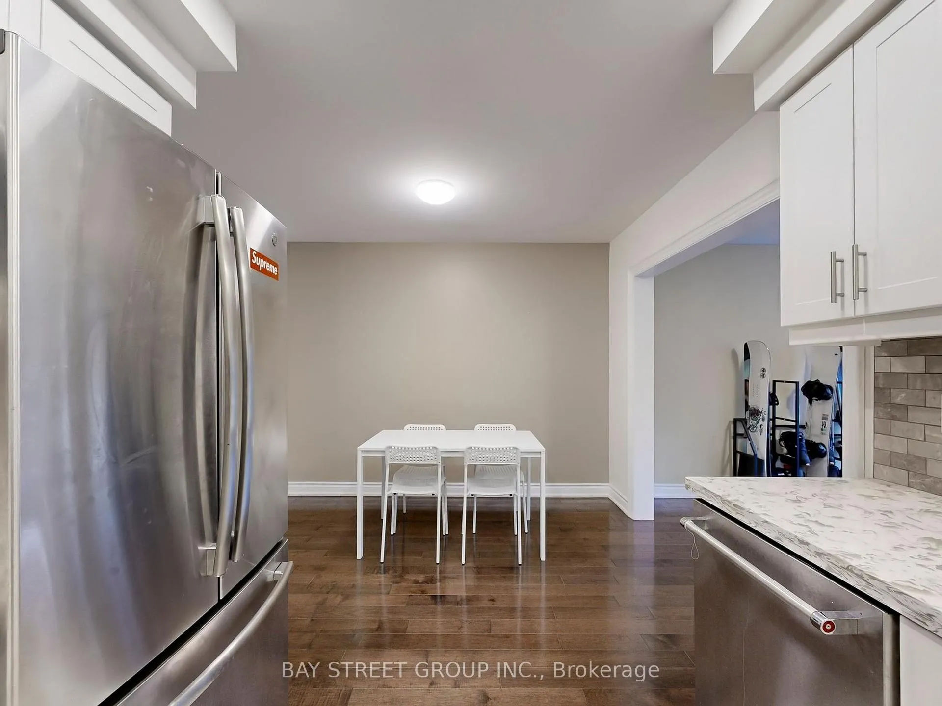 Photo 11 of 43 Royal Appian Crescent, Vaughan, Patterson — HOMEH