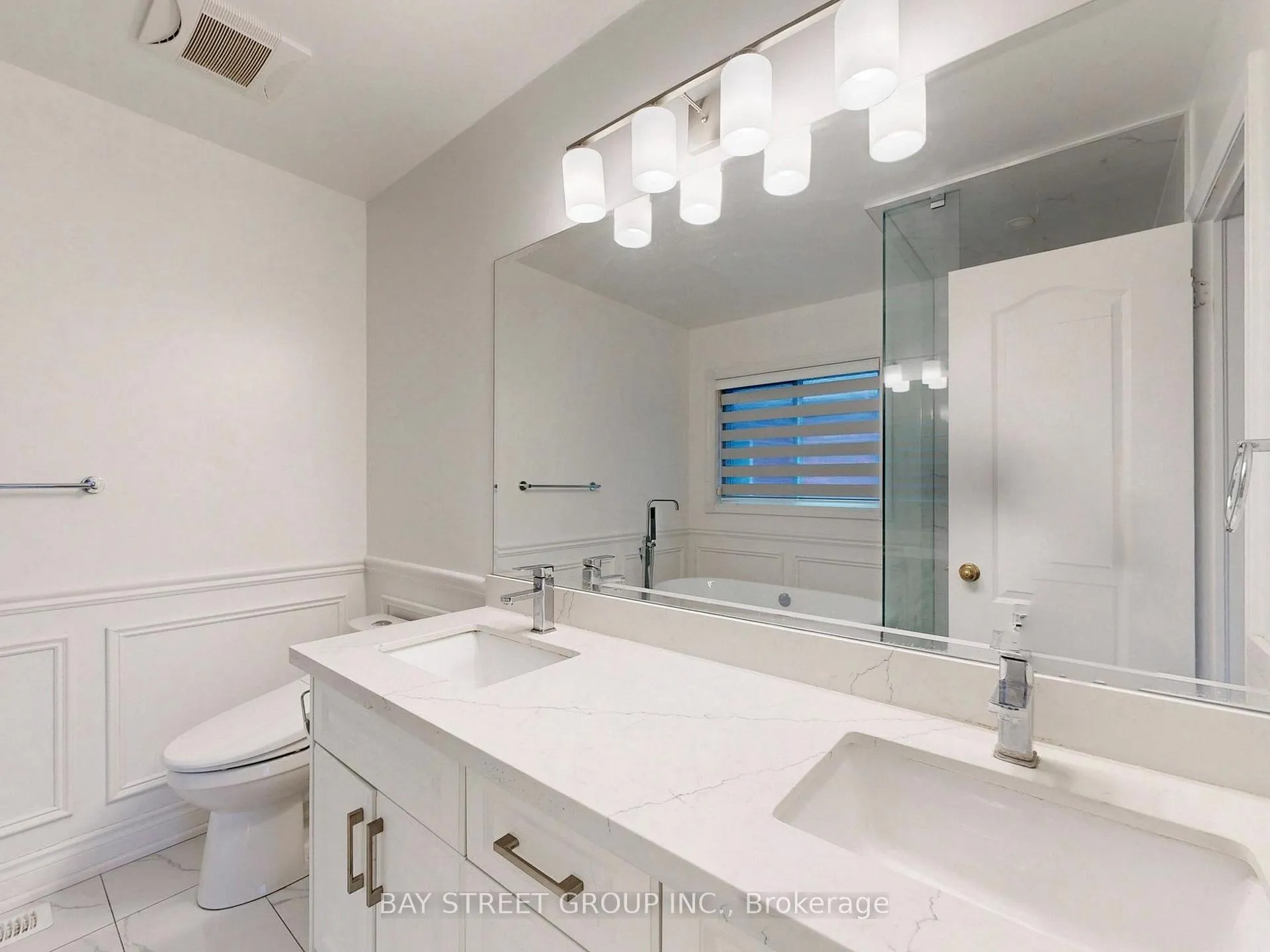 Photo 24 of 43 Royal Appian Crescent, Vaughan, Patterson — HOMEH