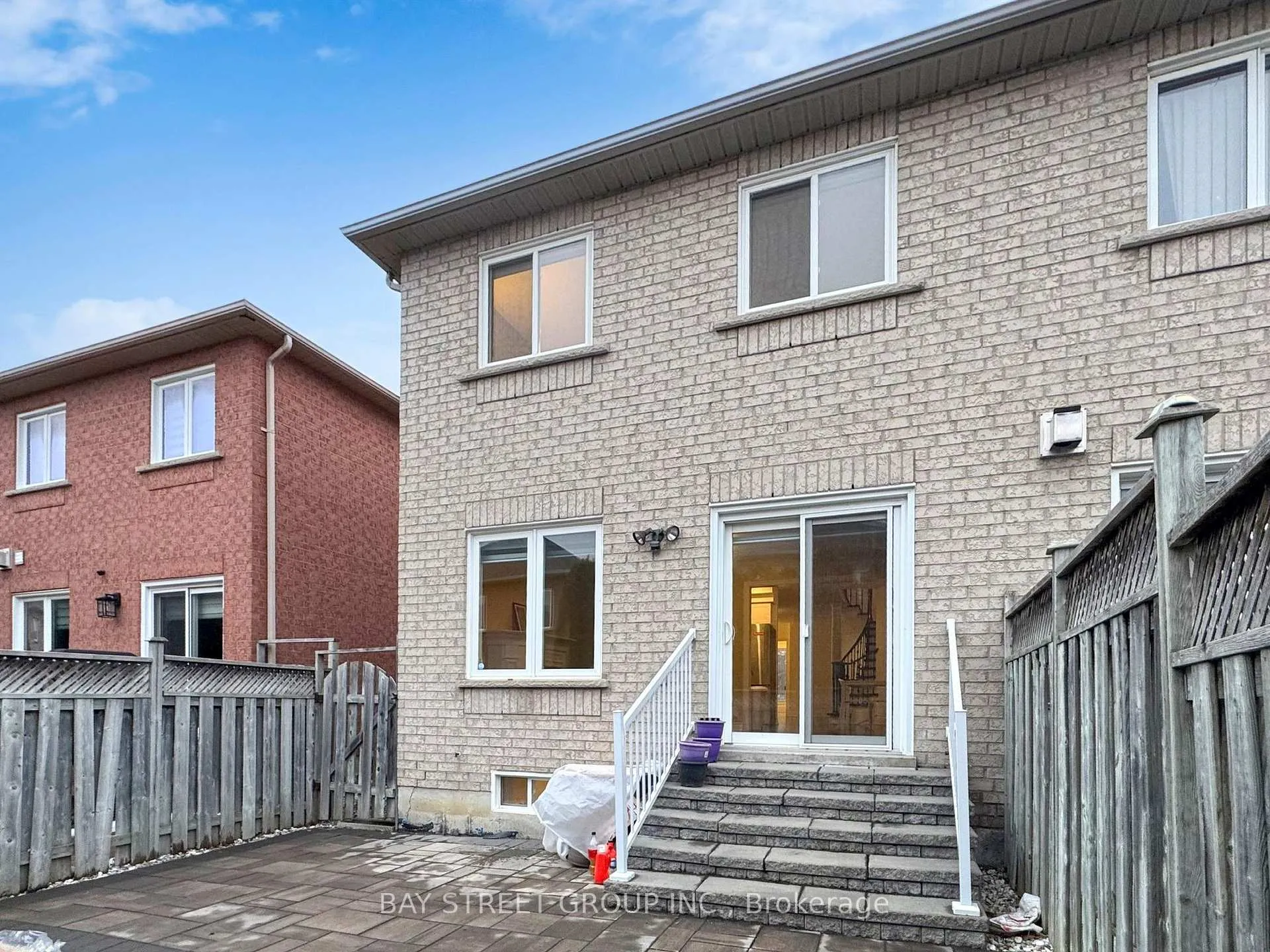 Photo 37 of 43 Royal Appian Crescent, Vaughan, Patterson — HOMEH