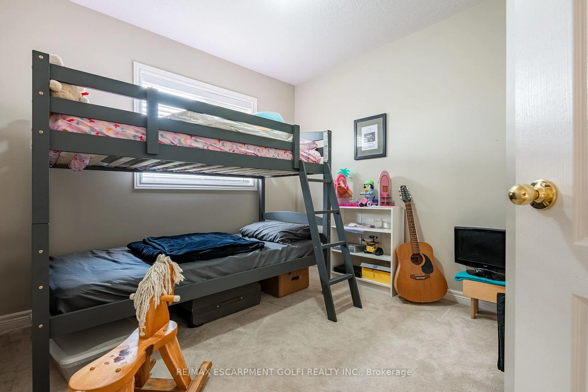 Photo 24 of 7 Northampton Boulevard, Hamilton, Stoney Creek — HOMEH