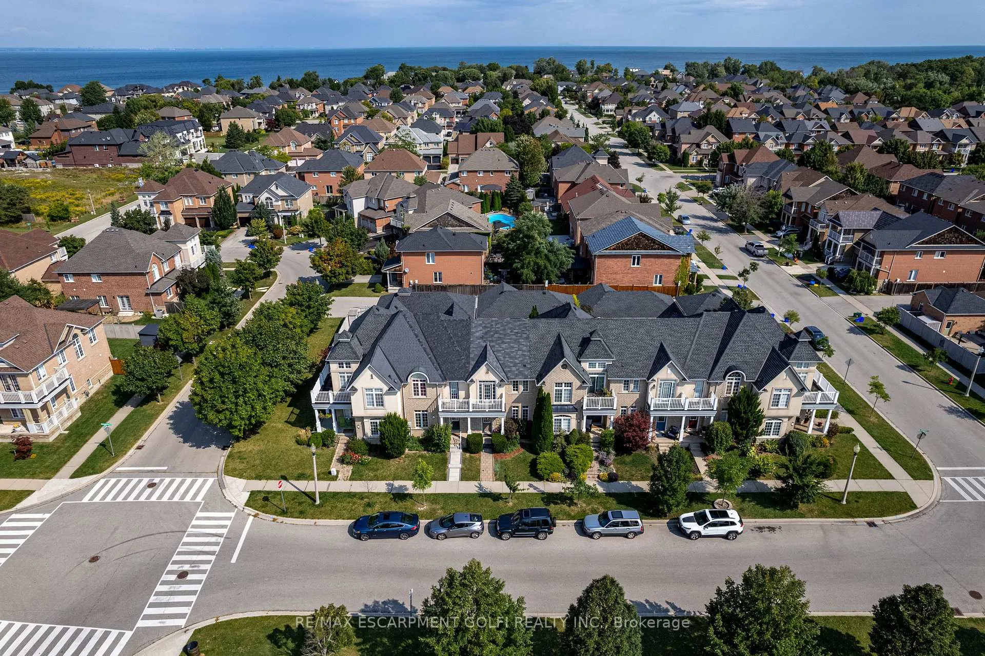Photo 34 of 7 Northampton Boulevard, Hamilton, Stoney Creek — HOMEH