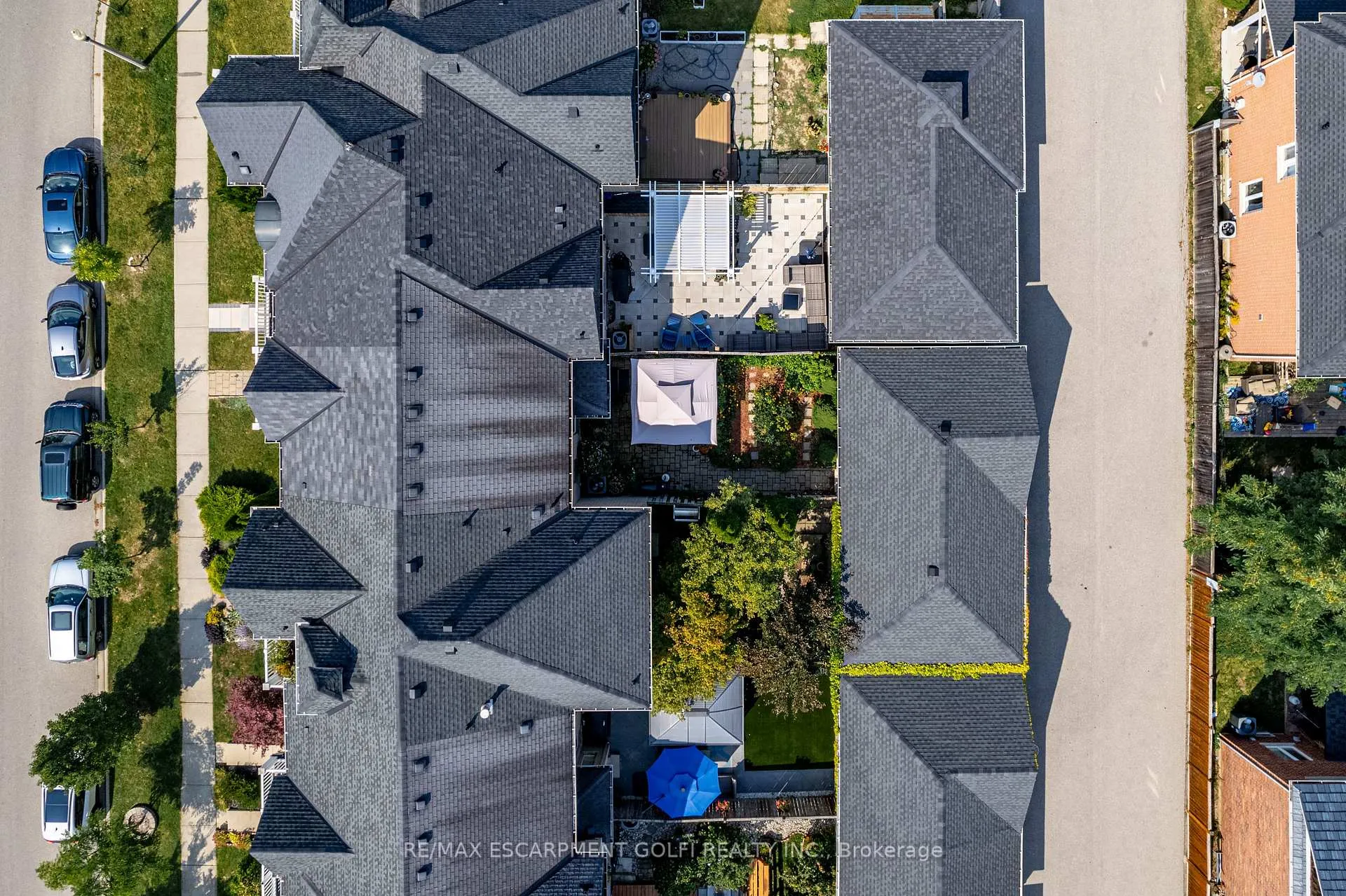 Photo 40 of 7 Northampton Boulevard, Hamilton, Stoney Creek — HOMEH