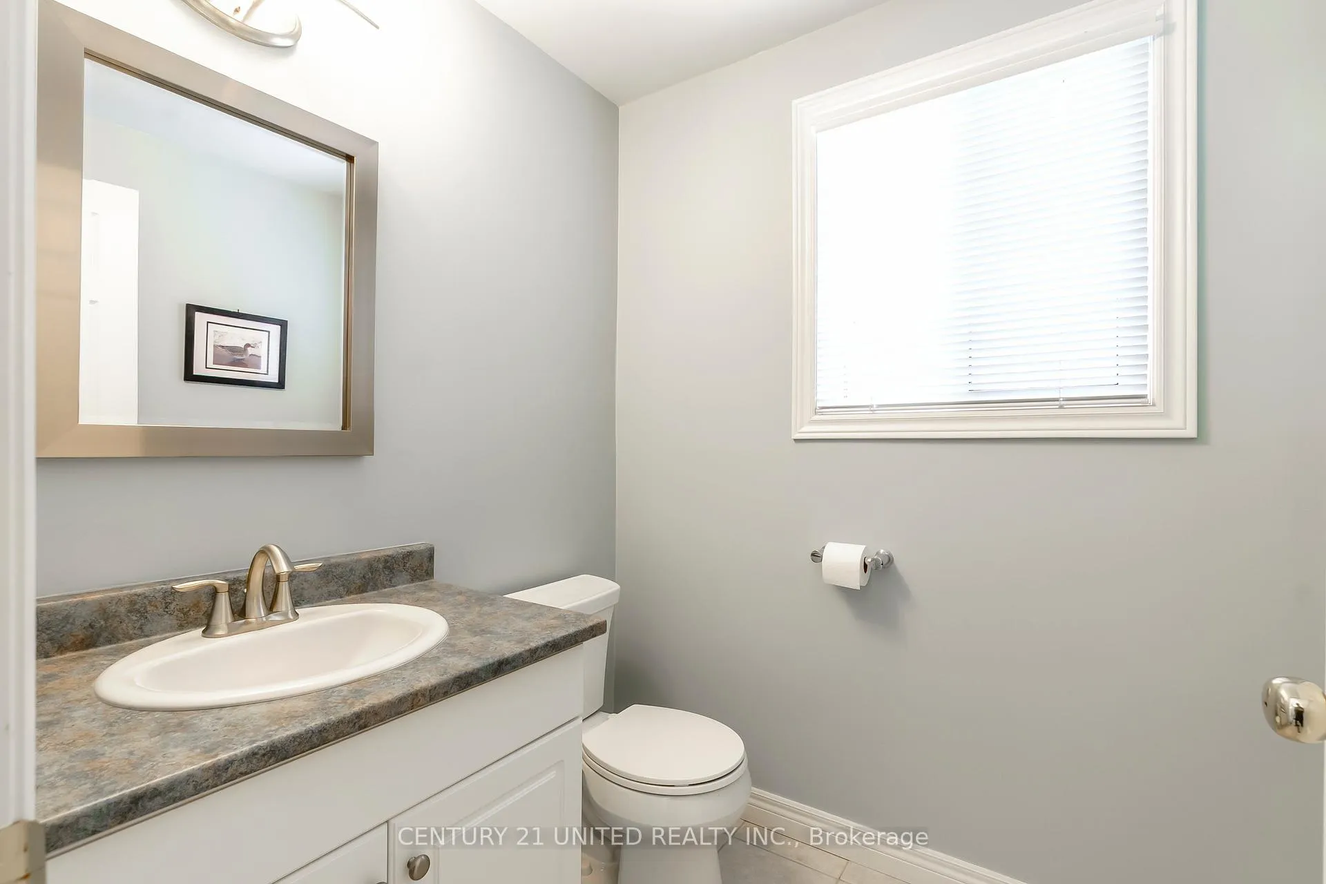 Photo 16 of 2451 Denure Drive, Peterborough, Monaghan Ward 2 — HOMEH