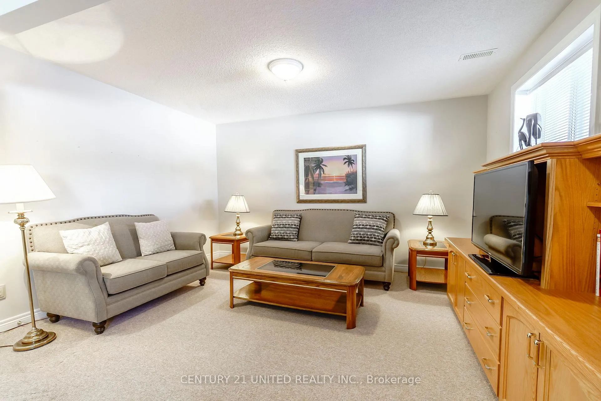 Photo 18 of 2451 Denure Drive, Peterborough, Monaghan Ward 2 — HOMEH