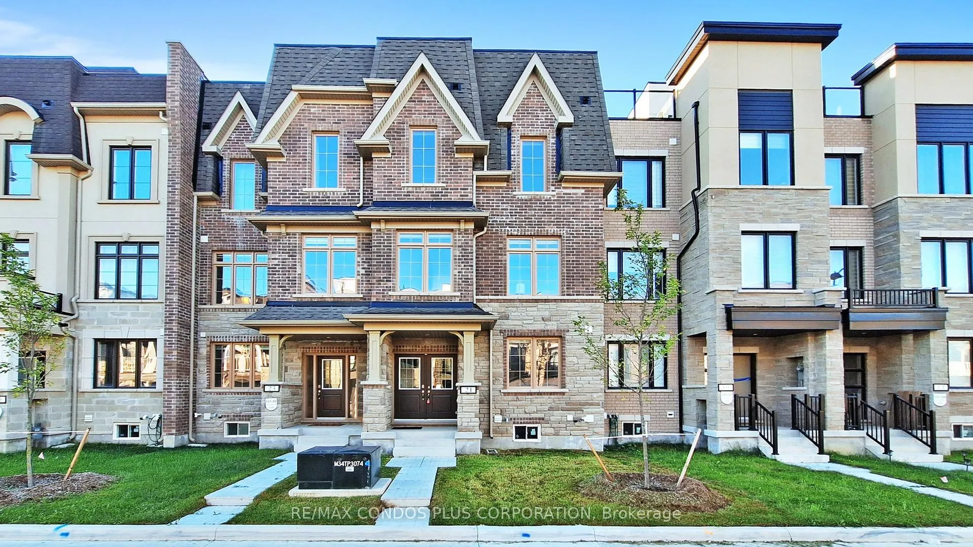 Photo 1 of 21 William Shearn Crescent, Markham, Angus Glen — HOMEH