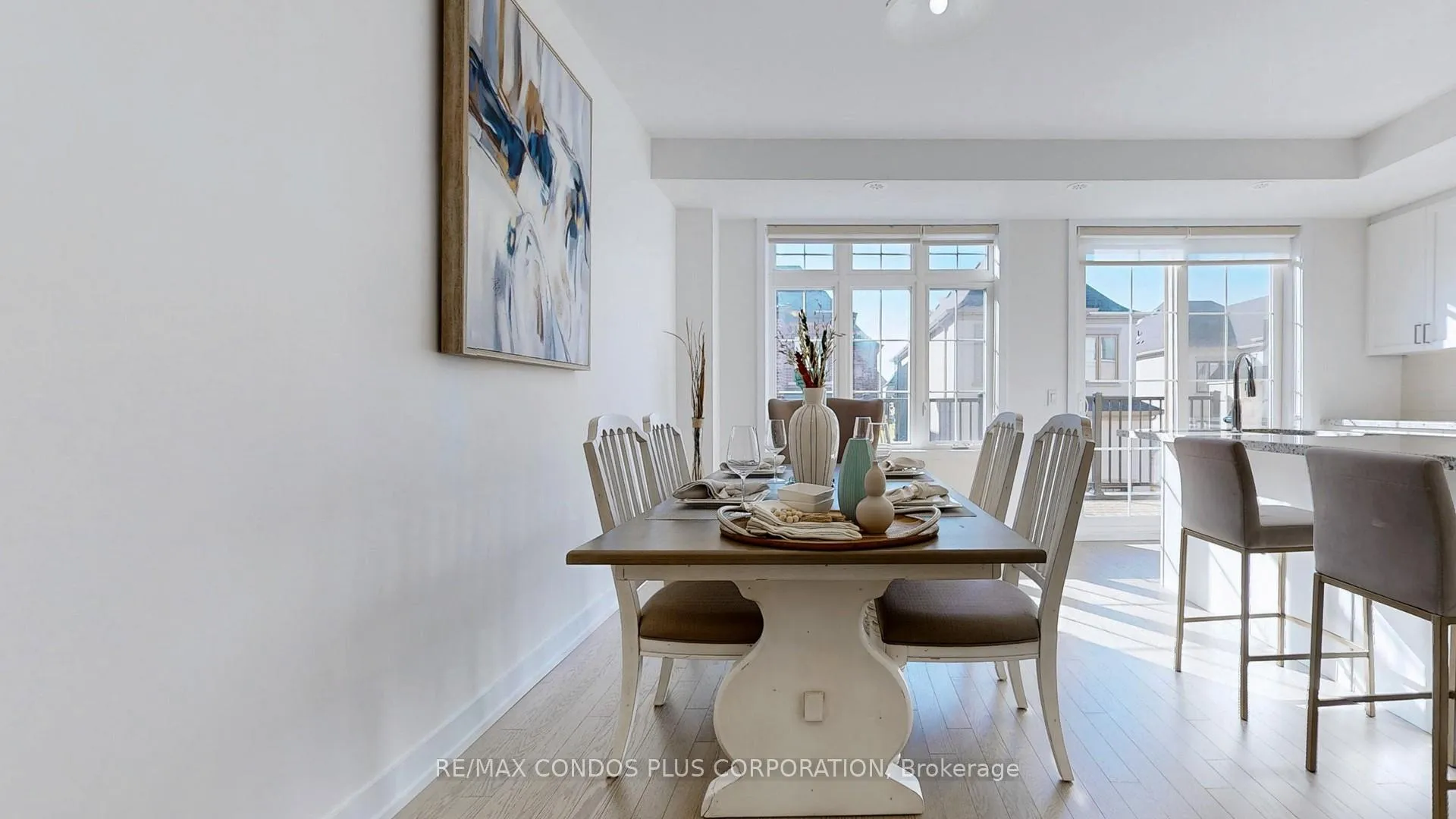 Photo 9 of 21 William Shearn Crescent, Markham, Angus Glen — HOMEH