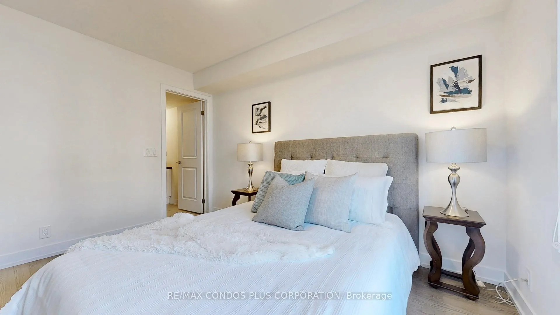Photo 23 of 21 William Shearn Crescent, Markham, Angus Glen — HOMEH