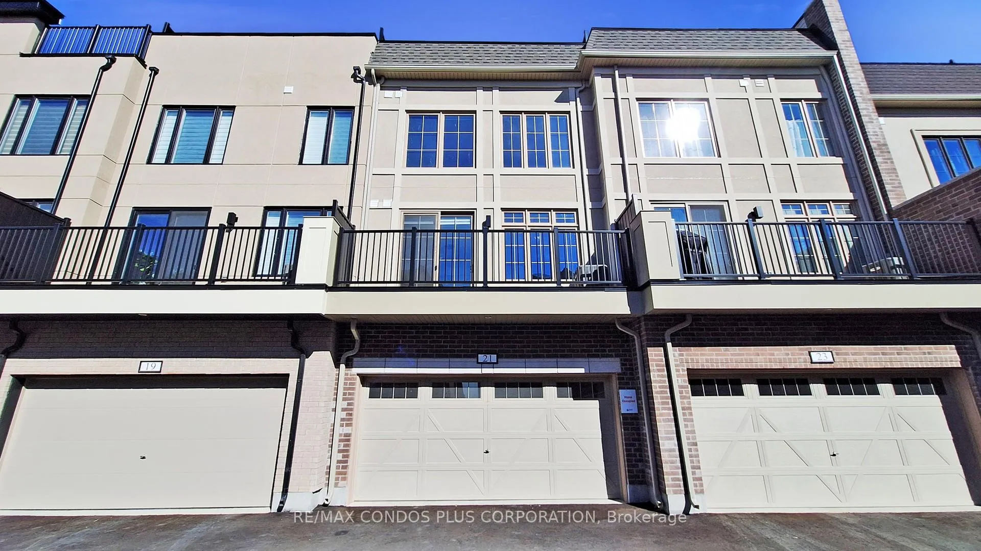 Photo 35 of 21 William Shearn Crescent, Markham, Angus Glen — HOMEH