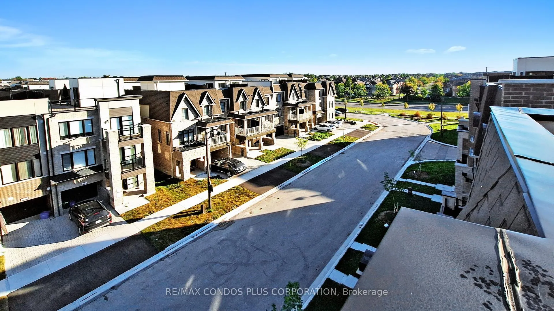Photo 38 of 21 William Shearn Crescent, Markham, Angus Glen — HOMEH