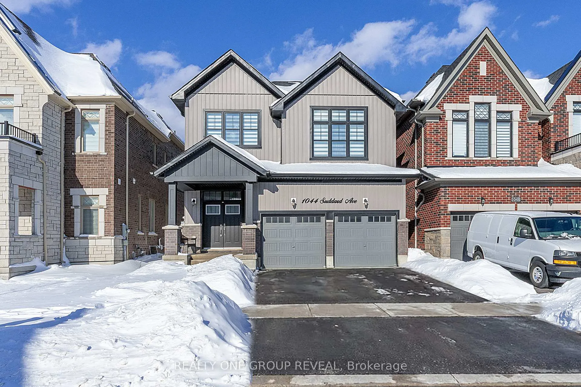 Photo 1 of 1044 Suddard Avenue, Oshawa, Kedron — HOMEH