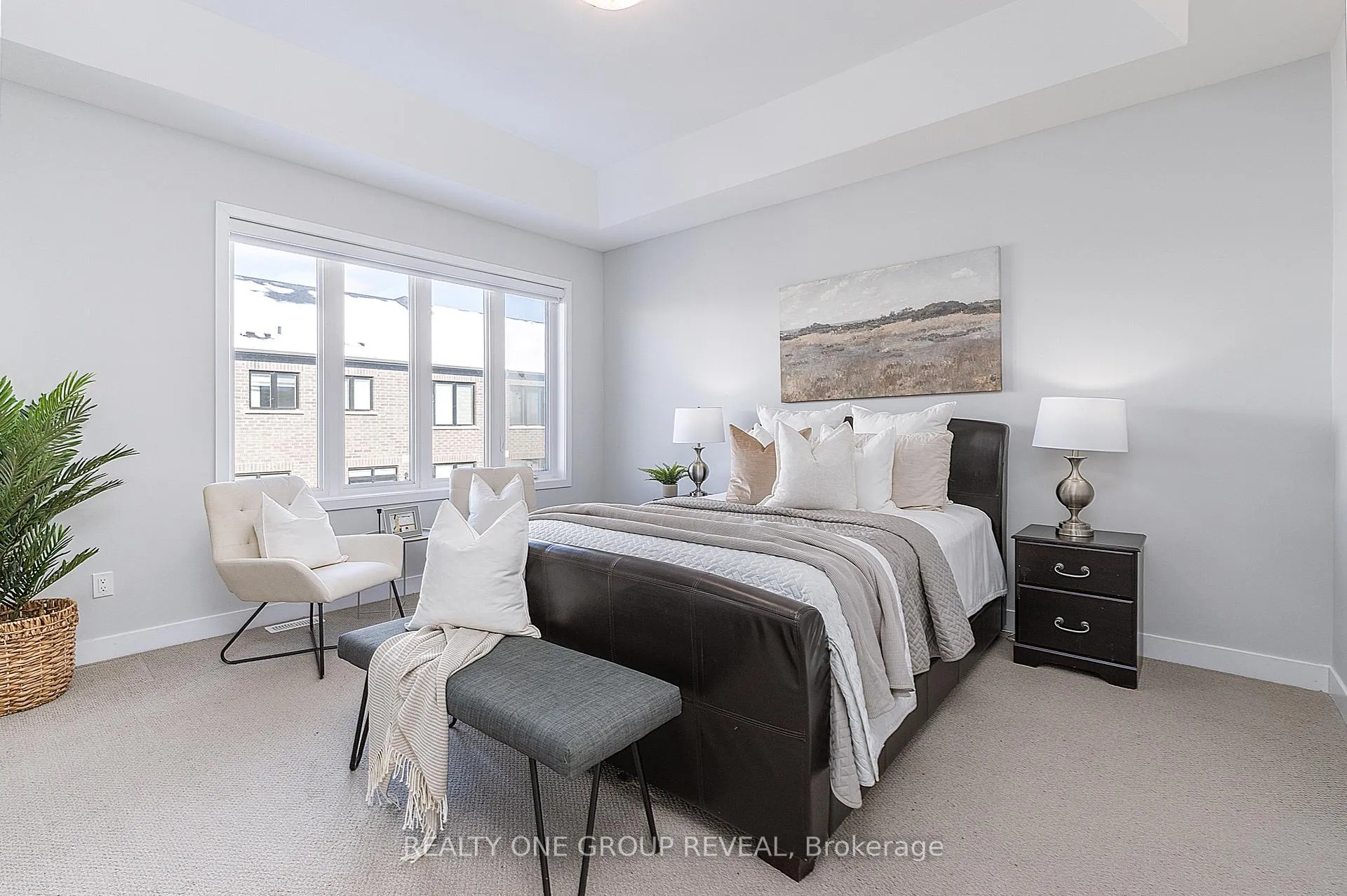 Photo 11 of 1044 Suddard Avenue, Oshawa, Kedron — HOMEH
