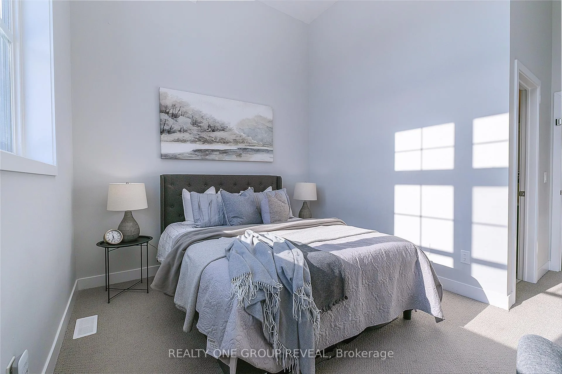 Photo 16 of 1044 Suddard Avenue, Oshawa, Kedron — HOMEH
