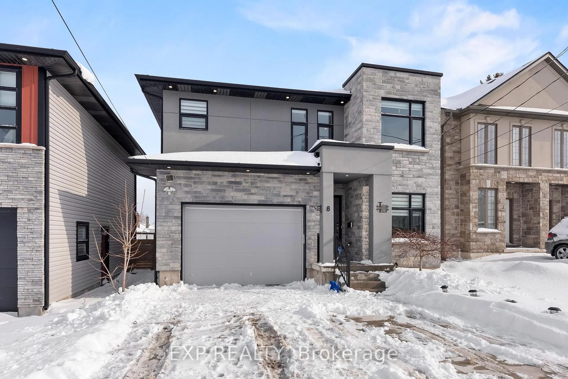 Photo 1 of 8 Leeson Street, St. Catharines, Burleigh Hill — HOMEH