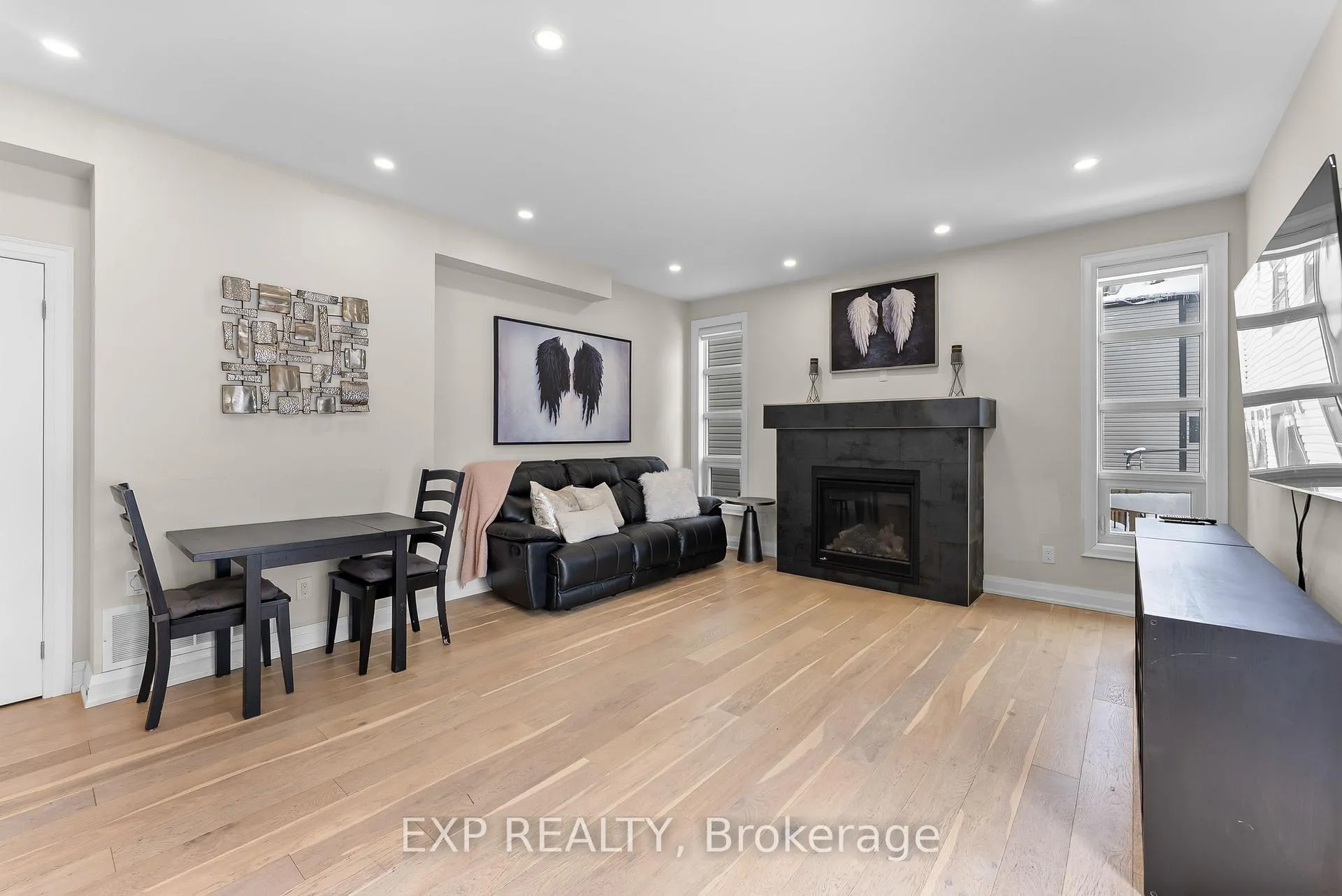 Photo 14 of 8 Leeson Street, St. Catharines, Burleigh Hill — HOMEH