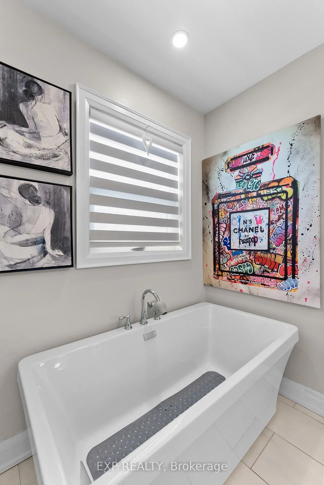 Photo 24 of 8 Leeson Street, St. Catharines, Burleigh Hill — HOMEH