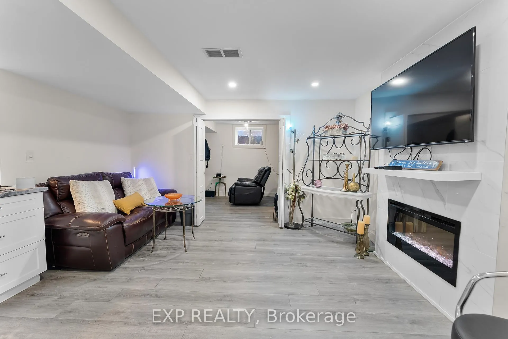 Photo 36 of 8 Leeson Street, St. Catharines, Burleigh Hill — HOMEH