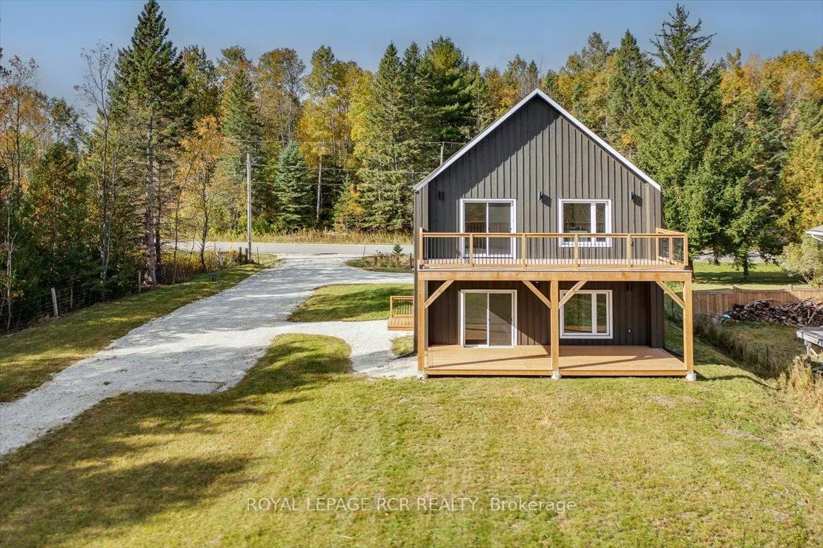 Photo 1 of 8757 9th Line, Essa, Thornton — HOMEH